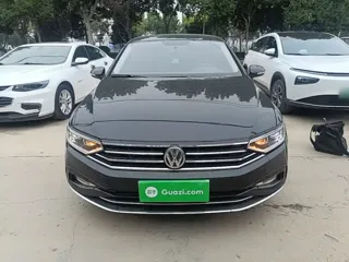 Volkswagen Magotan 2024 купить из Китая, цена 2 135 000 ₽ — Suifenhe Auto
