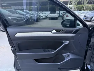 Volkswagen Magotan 2020 купить из Китая, цена 1 446 000 ₽ — Suifenhe Auto