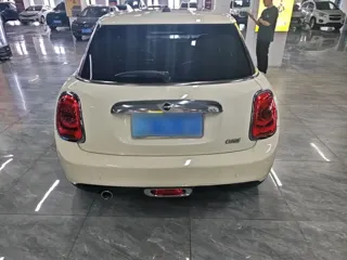MINI Cooper 2019 купить из Китая, цена 1 859 000 ₽ — Suifenhe Auto
