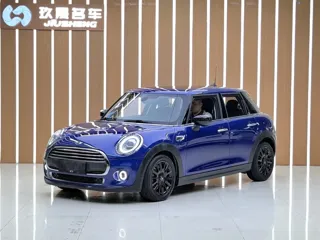 MINI Cooper 2020 купить из Китая, цена 1 850 000 ₽ — Suifenhe Auto