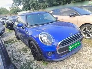 MINI Cooper 2020 купить из Китая, цена 1 728 000 ₽ — Suifenhe Auto