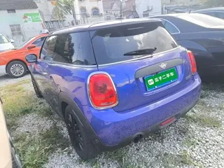 MINI Cooper 2020 купить из Китая, цена 1 728 000 ₽ — Suifenhe Auto