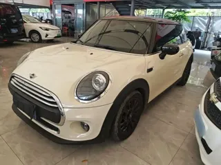 MINI Cooper 2019 купить из Китая, цена 1 665 000 ₽ — Suifenhe Auto