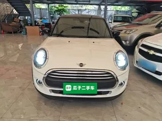 MINI Cooper 2019 купить из Китая, цена 1 665 000 ₽ — Suifenhe Auto