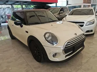 MINI Cooper 2019 купить из Китая, цена 1 665 000 ₽ — Suifenhe Auto