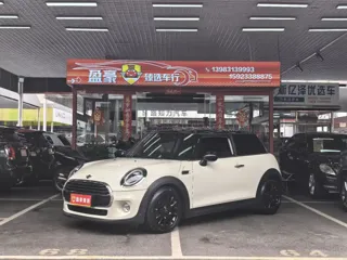 MINI Cooper 2019 купить из Китая, цена 1 890 000 ₽ — Suifenhe Auto