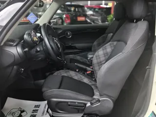 MINI Cooper 2019 купить из Китая, цена 1 890 000 ₽ — Suifenhe Auto