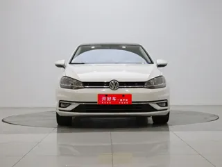 Volkswagen Golf 2020 купить из Китая, цена 1 394 000 ₽ — Suifenhe Auto