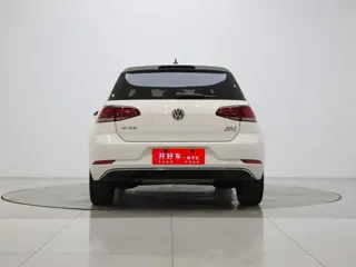 Volkswagen Golf 2020 купить из Китая, цена 1 394 000 ₽ — Suifenhe Auto