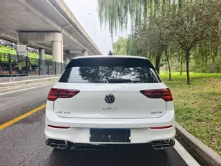 Volkswagen Golf 2022 купить из Китая, цена 1 607 000 ₽ — Suifenhe Auto