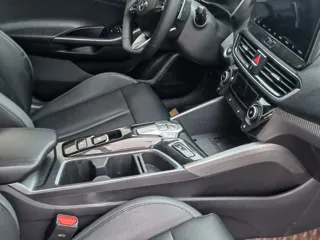 Hyundai Lafesta 2021 купить из Китая, цена 2 762 000 ₽ — Suifenhe Auto