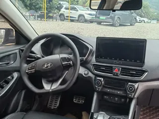 Hyundai Lafesta 2021 купить из Китая, цена 2 762 000 ₽ — Suifenhe Auto