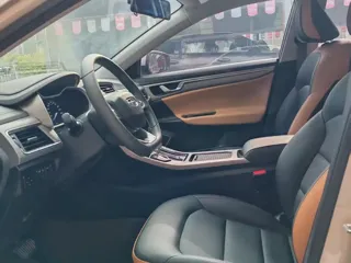 Geely Emgrand GL 2021 купить из Китая, цена 1 204 000 ₽ — Suifenhe Auto