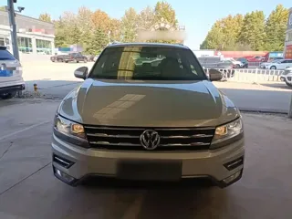Volkswagen Tiguan L 2021 купить из Китая, цена 1 878 000 ₽ — Suifenhe Auto