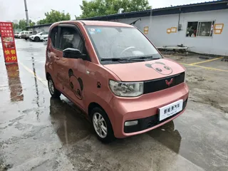 Wuling Hong Guang Mini EV 2020 купить из Китая, цена 700 000 ₽ — Suifenhe Auto