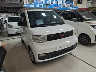 Wuling Hong Guang Mini EV 2020 купить из Китая, цена 709 000 ₽ — Suifenhe Auto