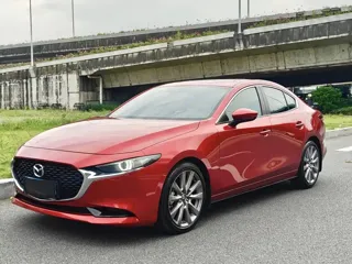 Mazda Mazda3 2020 купить из Китая, цена 1 950 000 ₽ — Suifenhe Auto