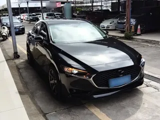 Mazda Mazda3 2020 купить из Китая, цена 1 880 000 ₽ — Suifenhe Auto