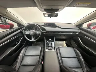 Mazda Mazda3 2020 купить из Китая, цена 1 941 000 ₽ — Suifenhe Auto