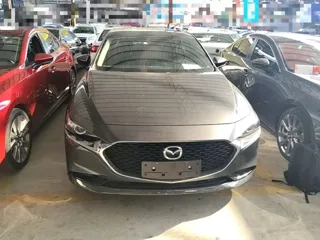 Mazda Mazda3 2021 купить из Китая, цена 2 062 000 ₽ — Suifenhe Auto