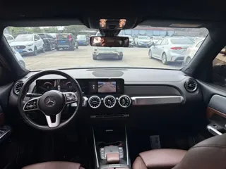 Mercedes-Benz GLB 2021 купить из Китая, цена 1 786 000 ₽ — Suifenhe Auto