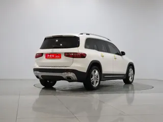 Mercedes-Benz GLB 2020 купить из Китая, цена 1 958 000 ₽ — Suifenhe Auto