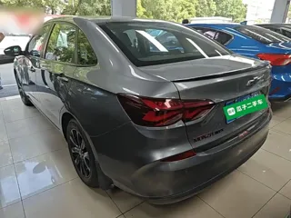 Chevrolet Monza 2020 купить из Китая, цена 1 036 000 ₽ — Suifenhe Auto