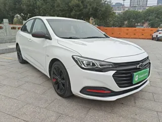 Chevrolet Monza 2021 купить из Китая, цена 977 000 ₽ — Suifenhe Auto
