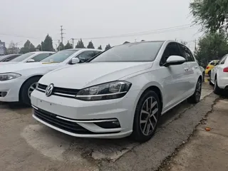 Volkswagen Golf 2020 купить из Китая, цена 1 485 000 ₽ — Suifenhe Auto