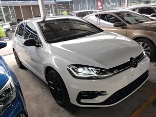 Volkswagen Golf 2020 купить из Китая, цена 1 569 000 ₽ — Suifenhe Auto