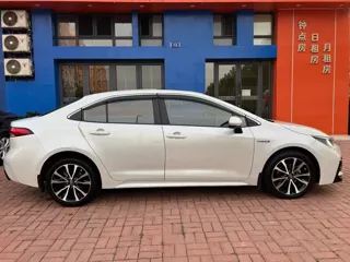 Toyota Levin 2021 купить из Китая, цена 1 564 000 ₽ — Suifenhe Auto