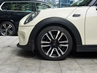 MINI Cooper 2020 купить из Китая, цена 2 011 000 ₽ — Suifenhe Auto