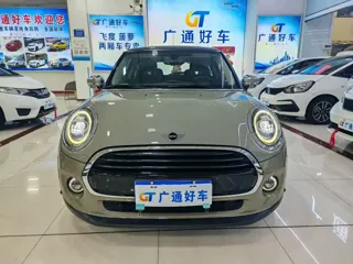 MINI Cooper 2020 купить из Китая, цена 2 299 000 ₽ — Suifenhe Auto