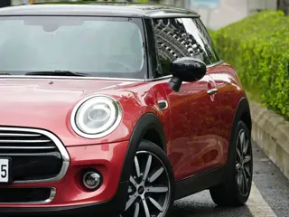 MINI Cooper 2020 купить из Китая, цена 1 776 000 ₽ — Suifenhe Auto