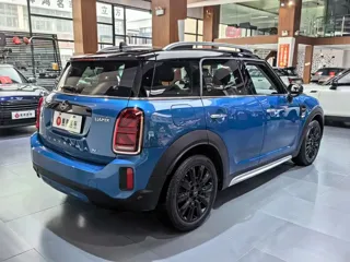 MINI MINI Countryman 2020 купить из Китая, цена 2 101 000 ₽ — Suifenhe Auto