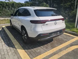 Mercedes-Benz EQC 2020 купить из Китая, цена 3 972 000 ₽ — Suifenhe Auto