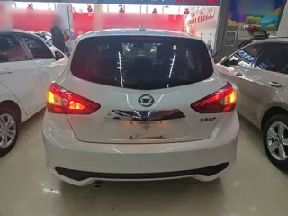Nissan Tiida 2021 купить из Китая, цена 1 554 000 ₽ — Suifenhe Auto