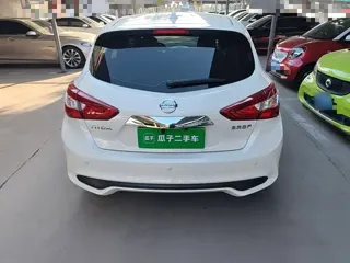 Nissan Tiida 2023 купить из Китая, цена 1 502 000 ₽ — Suifenhe Auto