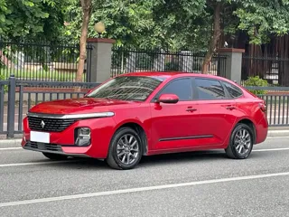 Baojun RC-5 2020 купить из Китая, цена 1 125 000 ₽ — Suifenhe Auto