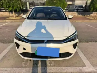 Roewe Rising ER6 2020 купить из Китая, цена 2 802 000 ₽ — Suifenhe Auto