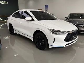 BYD e3 2024 купить из Китая, цена 1 547 000 ₽ — Suifenhe Auto