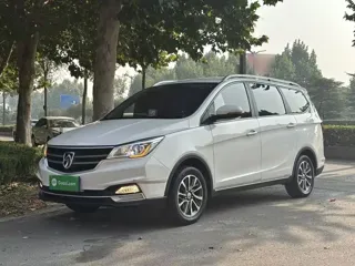 Baojun 730 2021 купить из Китая, цена 1 287 000 ₽ — Suifenhe Auto