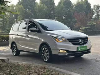 Baojun 730 2021 купить из Китая, цена 1 287 000 ₽ — Suifenhe Auto