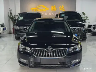 Skoda Superb 2018 купить из Китая, цена 1 347 000 ₽ — Suifenhe Auto