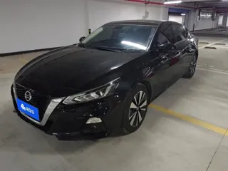 Nissan Teana 2022 купить из Китая, цена 1 734 000 ₽ — Suifenhe Auto