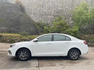 Geely Emgrand 2021 купить из Китая, цена 1 092 000 ₽ — Suifenhe Auto