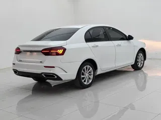 Geely Emgrand 2022 купить из Китая, цена 1 087 000 ₽ — Suifenhe Auto