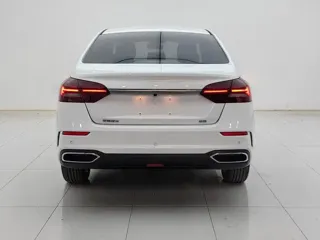 Geely Emgrand 2022 купить из Китая, цена 1 087 000 ₽ — Suifenhe Auto