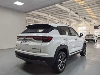 Changan CS35 Plus 2021 купить из Китая, цена 1 284 000 ₽ — Suifenhe Auto