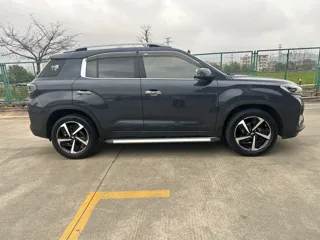 Hyundai ix35 2021 купить из Китая, цена 1 573 000 ₽ — Suifenhe Auto